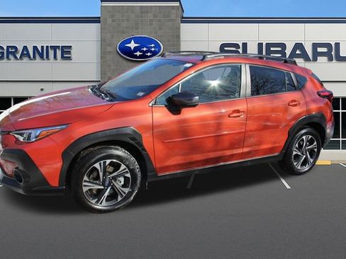 Used 2025 Subaru Crosstrek 2.0i Premium image 5