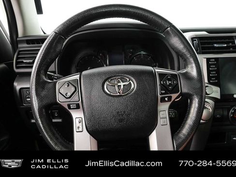 Used 2023 Toyota 4Runner SR5 Premium w/ Moonroof Package RWD image 9