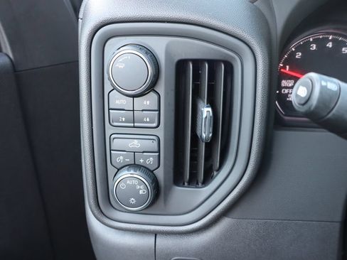 Used 2024 Chevrolet Silverado 1500 Custom Trail Boss AWD/4WD image 8