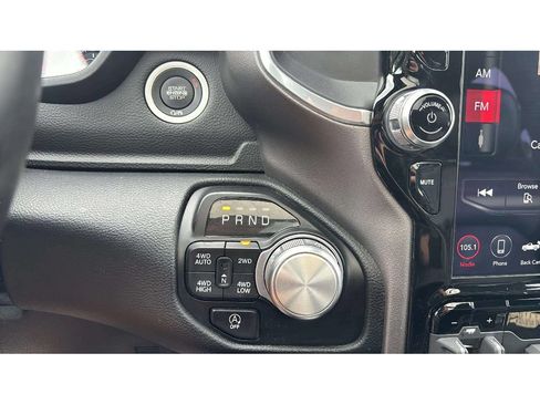 Used 2021 RAM 1500 Laramie w/ Sport Appearance Package AWD/4WD image 17