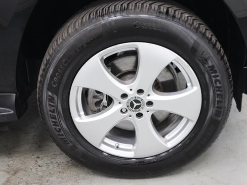 Used 2018 Mercedes-Benz GLS 450 4MATIC image 40