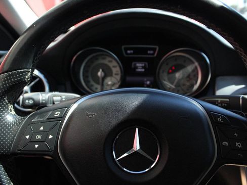 Used 2015 Mercedes-Benz GLA 250 image 13