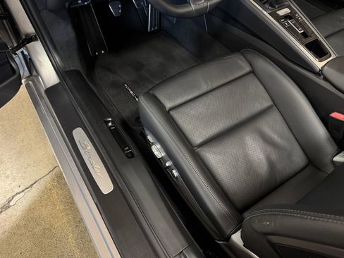 Used 2013 Porsche Boxster RWD image 43