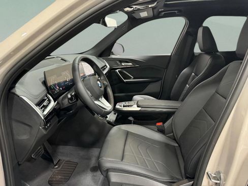 Used 2026 BMW X1 xDrive28i w/ Technology Package image 24