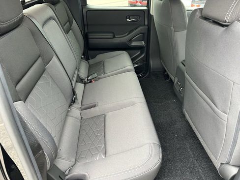 New 2026 Nissan Frontier SV w/ SV Convenience Package image 11