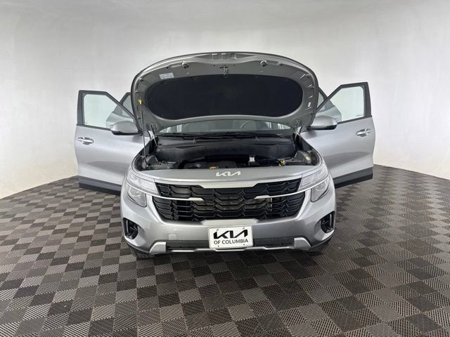 Certified 2026 Kia Seltos LX AWD/4WD image 13