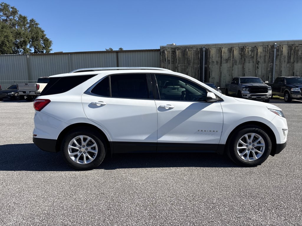 Used 2018 Chevrolet Equinox LT FWD image 4