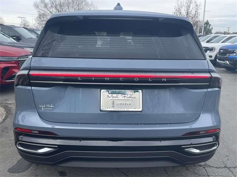 New 2026 Lincoln Nautilus Premier image 30