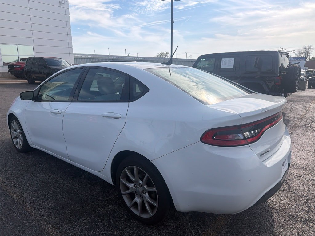 Used 2013 Dodge Dart SXT w/ Popular Equipment Group FWD image 6