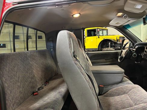 Used 1998 Dodge Ram 1500 Truck 2WD Quad Cab image 30