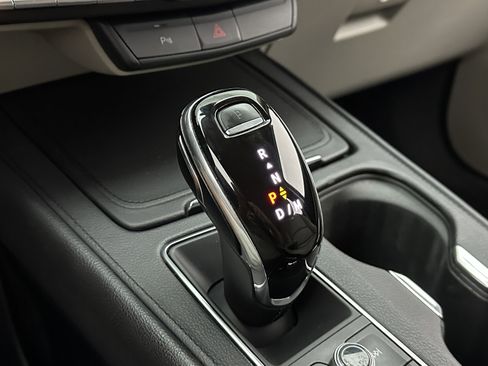 Used 2020 Cadillac XT4 Premium Luxury image 18