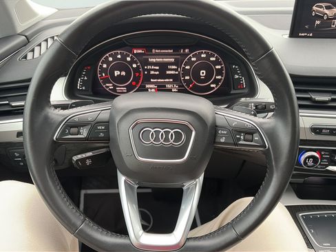 Used 2019 Audi Q7 2.0T Premium Plus AWD/4WD image 11
