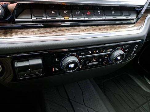 Used 2025 Chevrolet Silverado 1500 LT w/ Protection Package image 13