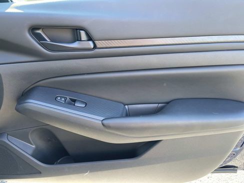 Used 2023 Nissan Altima 2.5 S image 22