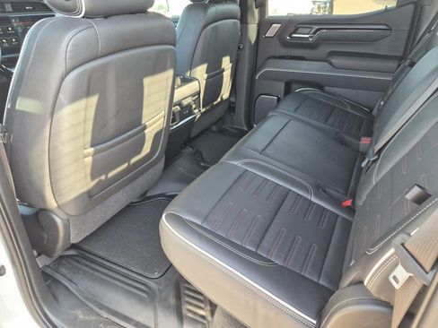 Certified 2023 GMC Sierra 1500 AT4X AWD/4WD image 15