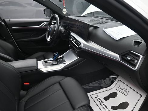 Used 2022 BMW i4 eDrive40 w/ Premium Package image 38