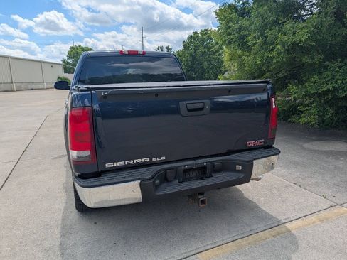 Used 2012 GMC Sierra 1500 SLE w/ Power Tech Package RWD image 2