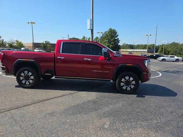 Used 2024 GMC Sierra 2500 Denali w/ Denali Reserve Package AWD/4WD image 2