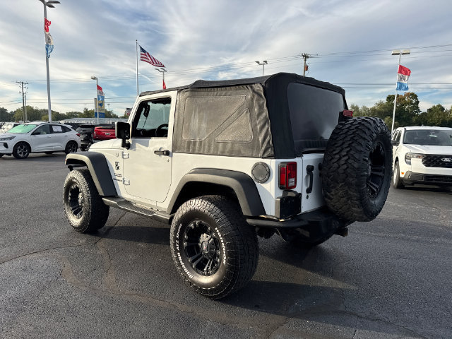 Used 2015 Jeep Wrangler Sport AWD/4WD image 5