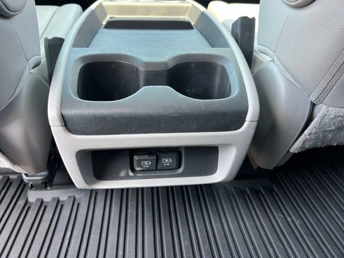 Used 2018 Honda Odyssey EX-L image 29