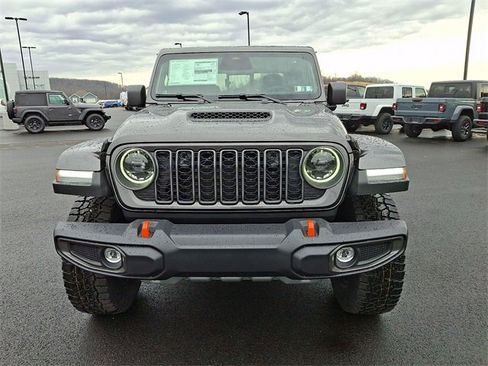 New 2026 Jeep Gladiator Mojave image 5