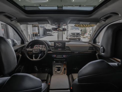 Used 2018 Audi Q5 2.0T Premium Plus AWD/4WD image 27
