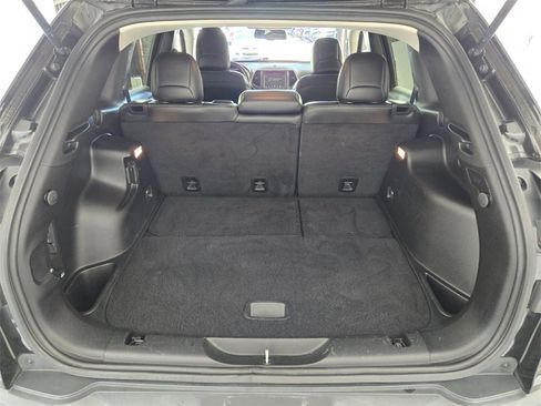 Used 2016 Jeep Cherokee Limited image 14