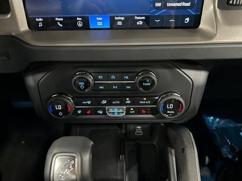New 2026 Ford Bronco Outer Banks w/ Sasquatch Package AWD/4WD image 22
