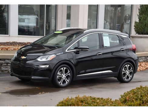 Used 2021 Chevrolet Bolt Premier w/ Infotainment Package image 7