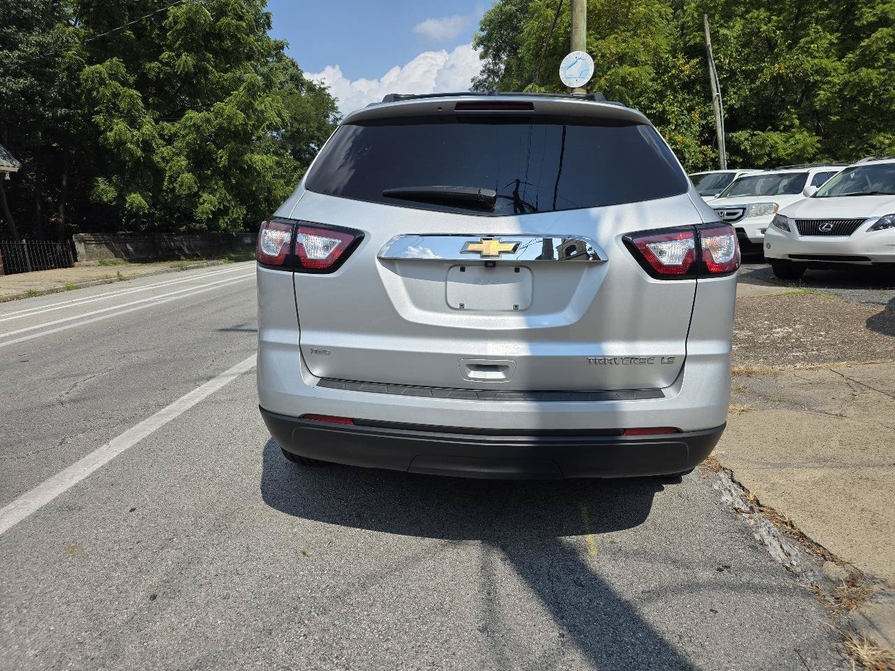 Used 2016 Chevrolet Traverse LS AWD/4WD image 4