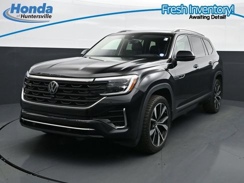 Used 2024 Volkswagen Atlas SEL Premium R-Line AWD/4WD image 4