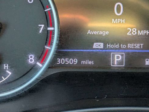 Used 2024 Nissan Sentra SV image 29