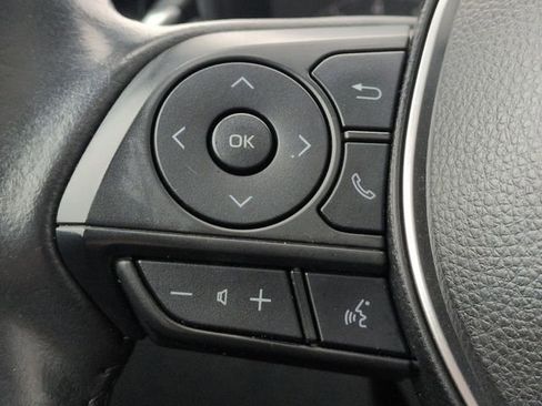 Certified 2023 Toyota Corolla Cross LE w/ Moonroof Package AWD/4WD image 19