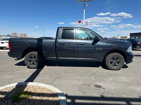 Used 2018 RAM 1500 Express AWD/4WD image 4