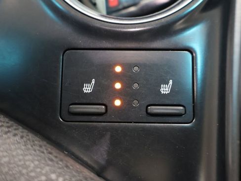 Used 2019 Toyota Camry XSE image 31