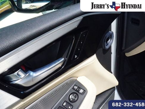 Used 2024 Acura MDX SH-AWD w/ Technology Package image 19