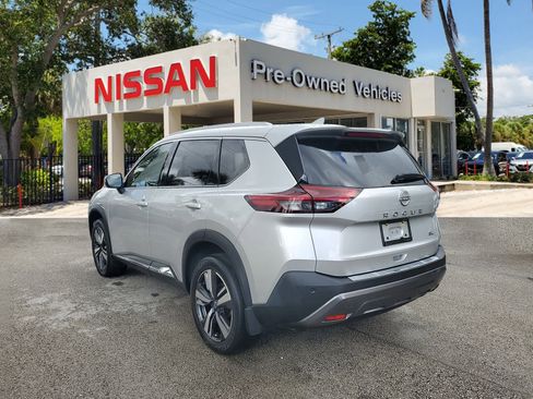 Certified 2022 Nissan Rogue SL image 6