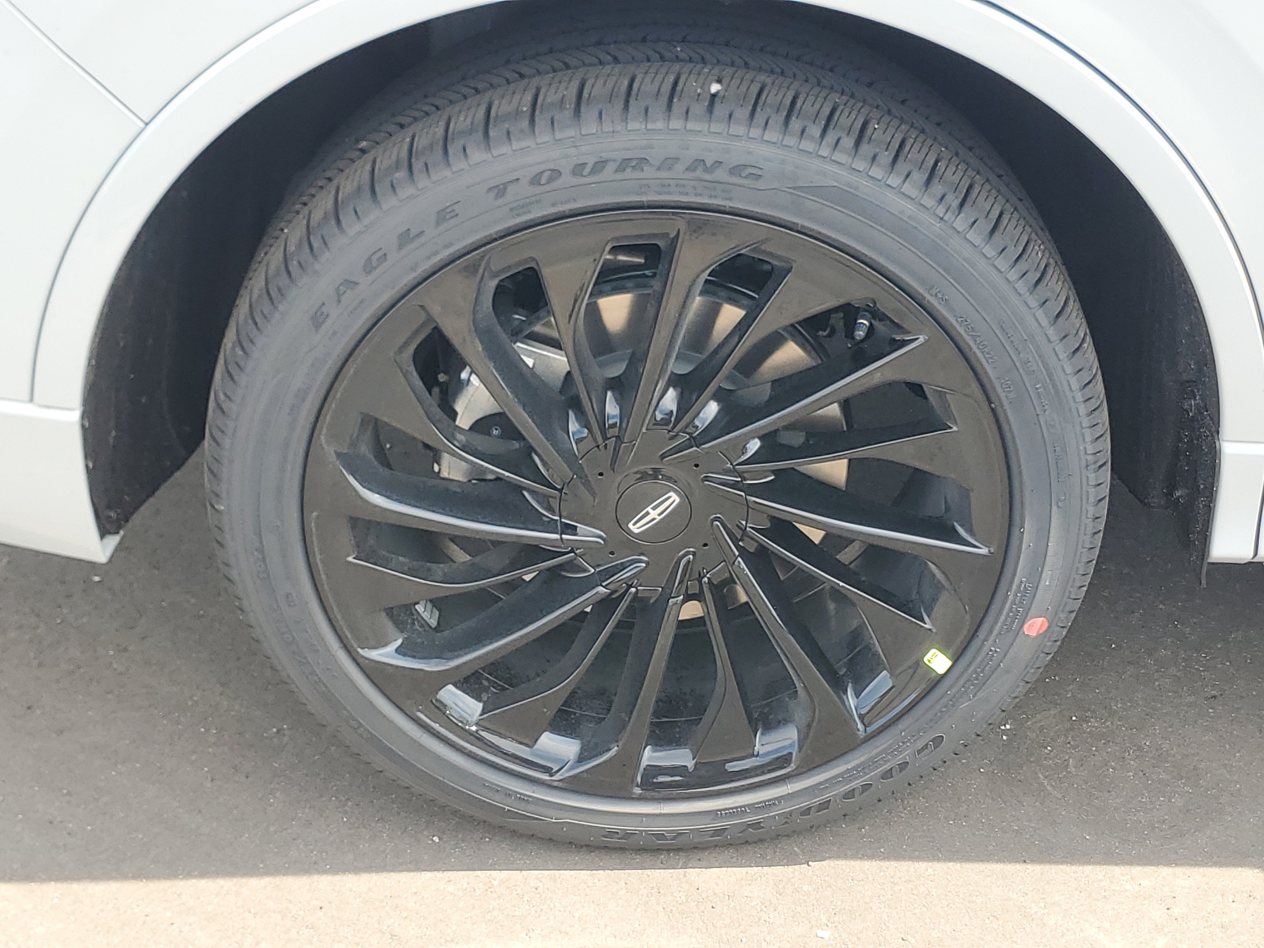 New 2027 Lincoln Aviator Reserve w/ Jet Appearance Package AWD/4WD image 5