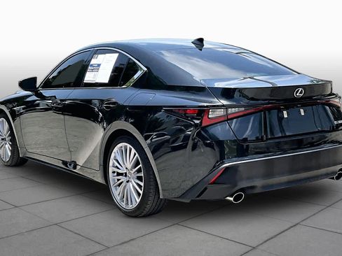 Used 2025 Lexus IS 300 w/ Premium Package RWD image 12