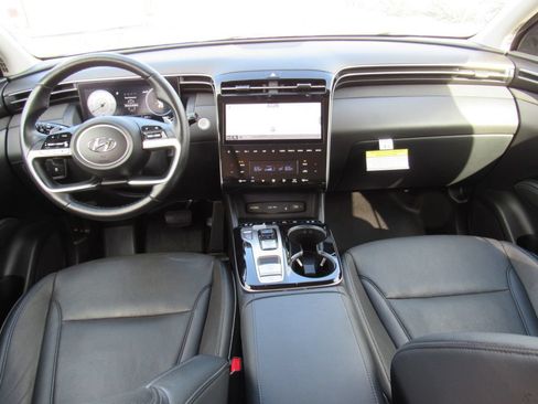 Used 2022 Hyundai Tucson Limited FWD image 21
