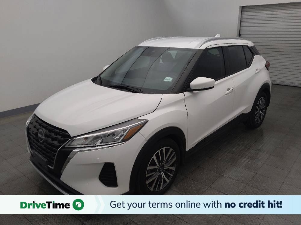 Used 2024 Nissan Kicks SV FWD image 1