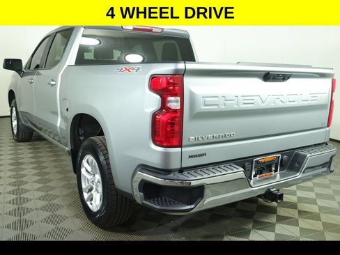 Used 2023 Chevrolet Silverado 1500 LT image 4