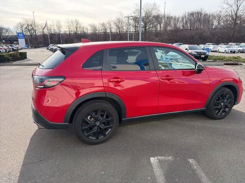 Used 2023 Honda HR-V Sport image 11
