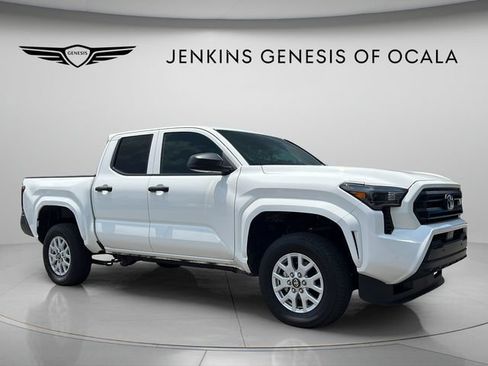 Used 2025 Toyota Tacoma SR w/ SR Upgrade Package RWD image 1