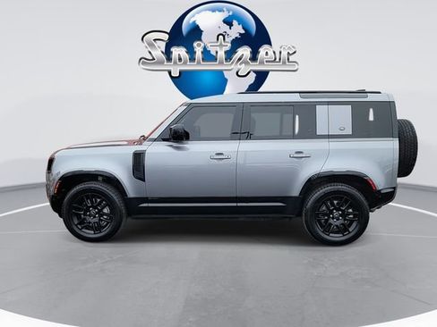 Used 2021 Land Rover Defender 110 X-Dynamic SE image 5