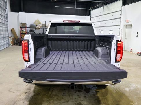 New 2026 GMC Sierra 1500 Pro w/ Pro Value Package image 5