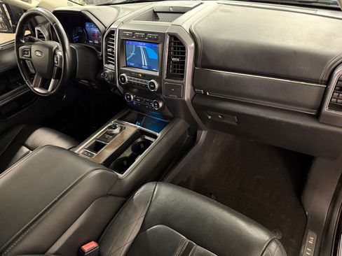 Used 2020 Ford Expedition Max Platinum RWD image 50