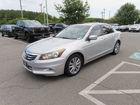 Used 2011 Honda Accord EX-L image 3