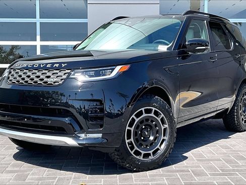 New 2026 Land Rover Discovery Limited Edition AWD/4WD image 1