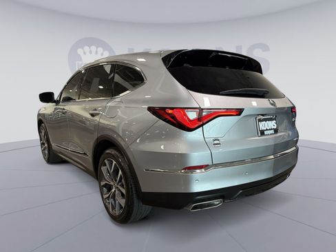 Used 2023 Acura MDX SH-AWD w/ Technology Package image 4
